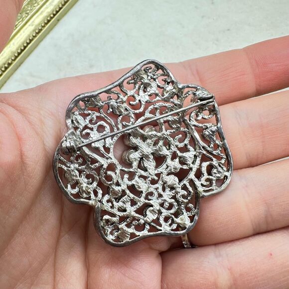 Vintage Jewelry Silver Tone Blue and Green Rhinestone Brooch Pin - Picture 2 of 2